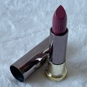 Urban Decay Lipstick in TMI Sheer 💄New💄